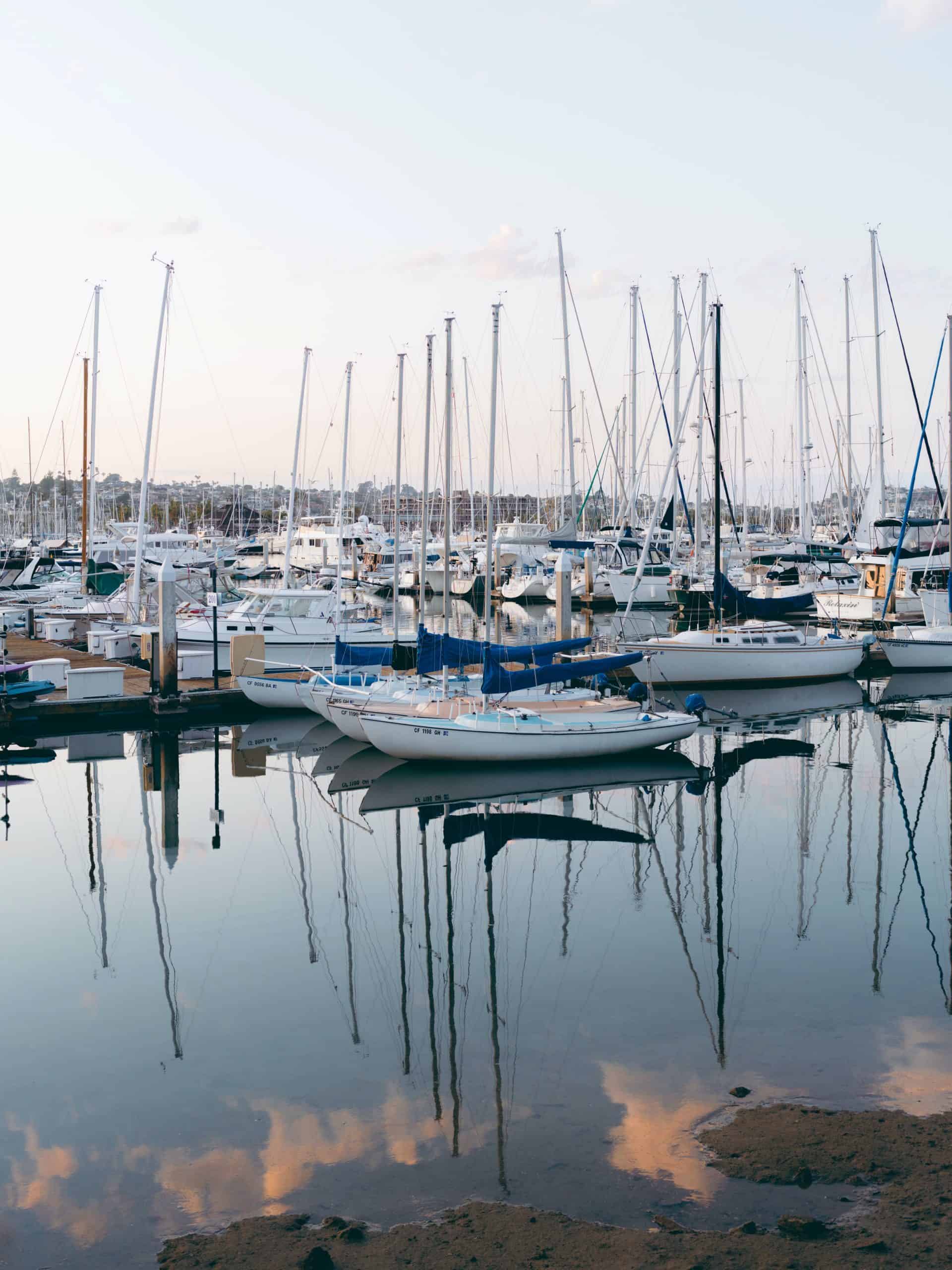 ACV vs. Agreed Value boat marina filled with sailboats